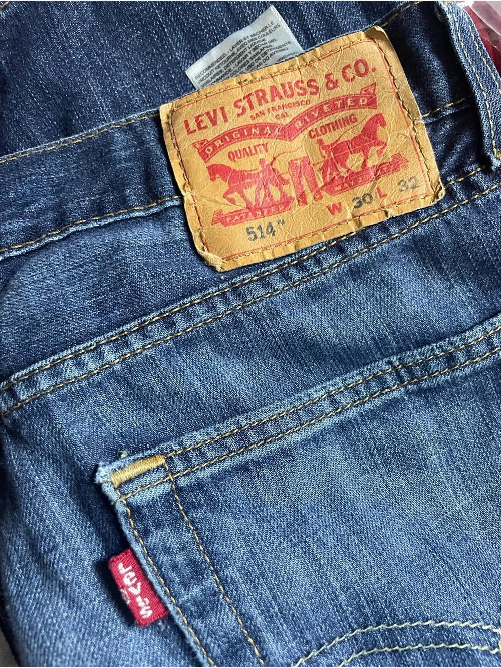 Levi’s 514 Straight Fit Jeans Men’s W30 L32 Med Wash 100% Cotton WaterLess-Work
